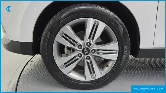 HYUNDAI TUCSON DIESEL(E-VGT) 2WD