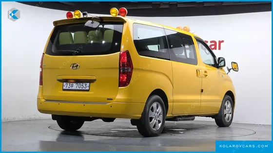 HYUNDAI STAREX 4WD GUARD CAR OF CHIDREN