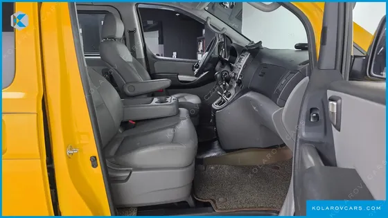 HYUNDAI STAREX 4WD GUARD CAR OF CHIDREN
