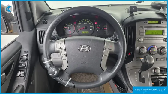 HYUNDAI STAREX 4WD GUARD CAR OF CHIDREN