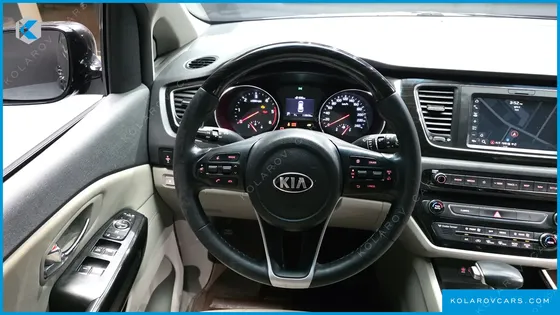KIA CARNIVAL 9-SEATER PRSTIGE