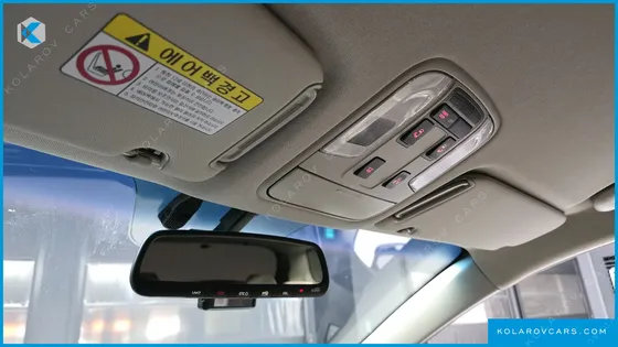 KIA CARNIVAL 9-SEATER PRSTIGE