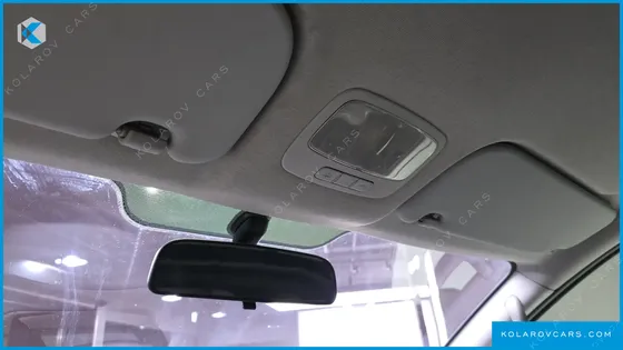 HYUNDAI STAREX 3-SEATER VAN