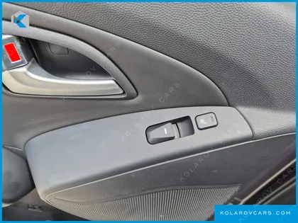 HYUNDAI TUCSON DIESEL(E-VGT) 2WD