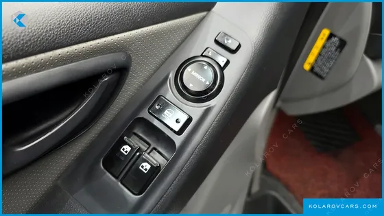 HYUNDAI STAREX REFRIGERATED CAR
