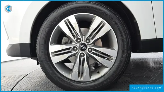 HYUNDAI TUCSON DIESEL(E-VGT) 2WD
