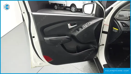 HYUNDAI TUCSON DIESEL(E-VGT) 2WD