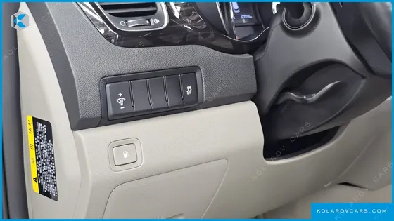 KIA CARNIVAL 11-SEATER PRESTIGE