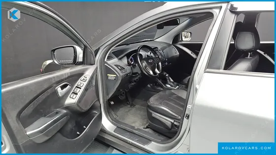 HYUNDAI TUCSON DIESEL(E-VGT) 2WD