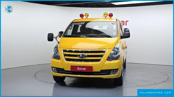 HYUNDAI STAREX 4WD GUARD CAR OF CHIDREN