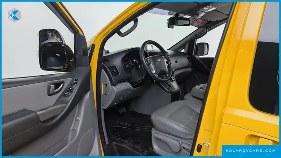 HYUNDAI STAREX 4WD GUARD CAR OF CHIDREN