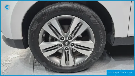 HYUNDAI TUCSON DIESEL(E-VGT) 2WD