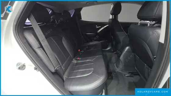 HYUNDAI TUCSON DIESEL(E-VGT) 2WD