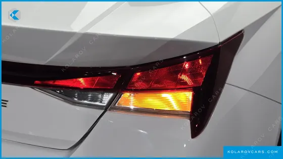 HYUNDAI ELANTRA (AVANTE) SMART