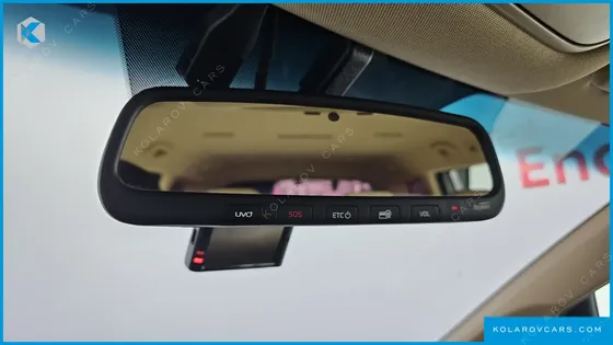 KIA CARNIVAL 7-SEATER LIMOUSINE
