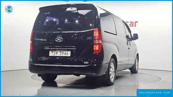 HYUNDAI STAREX 11-SEATER WAGON