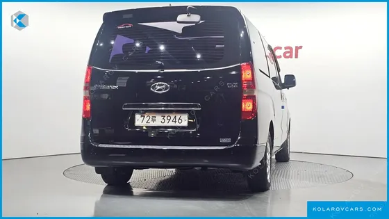 HYUNDAI STAREX 11-SEATER WAGON