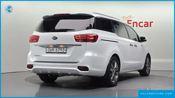 KIA CARNIVAL 9-SEATER NOBLESSE SPECIAL