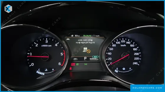 KIA CARNIVAL 9-SEATER NOBLESSE SPECIAL
