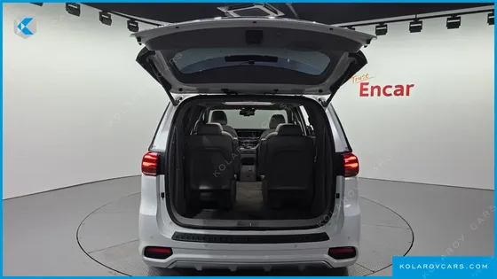 KIA CARNIVAL 9-SEATER NOBLESSE SPECIAL