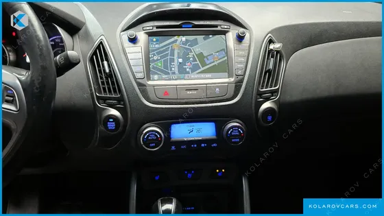 HYUNDAI TUCSON DIESEL(E-VGT) 4WD