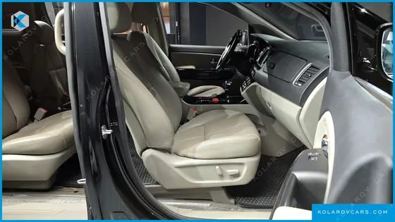 KIA CARNIVAL 9-SEATER NOBLESSE SPECIAL