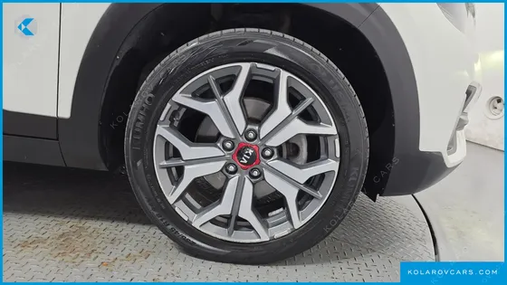 KIA SELTOS GASOLINE 1.6 TURBO 4WD