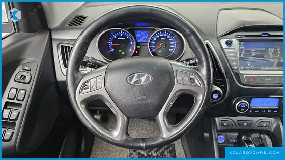HYUNDAI TUCSON DIESEL(E-VGT) 2WD