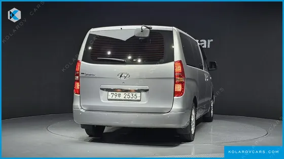 HYUNDAI STAREX 12-SEATER WAGON