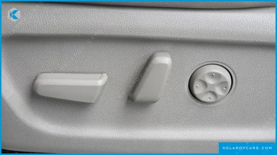 KIA CARNIVAL 9-SEATER PRSTIGE
