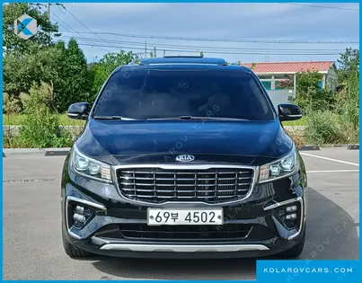 KIA CARNIVAL 9-SEATER NOBLESSE