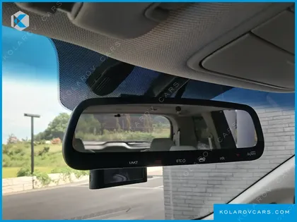 KIA CARNIVAL 9-SEATER NOBLESSE