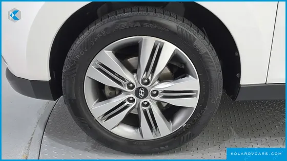 HYUNDAI TUCSON DIESEL(E-VGT) 2WD