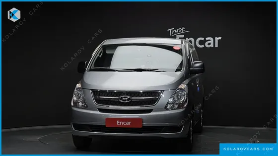 HYUNDAI STAREX 12-SEATER WAGON