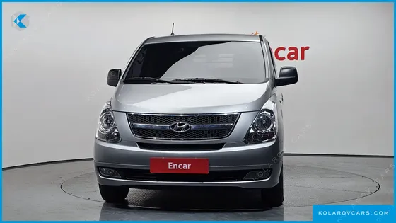 HYUNDAI STAREX 3-SEATER VAN