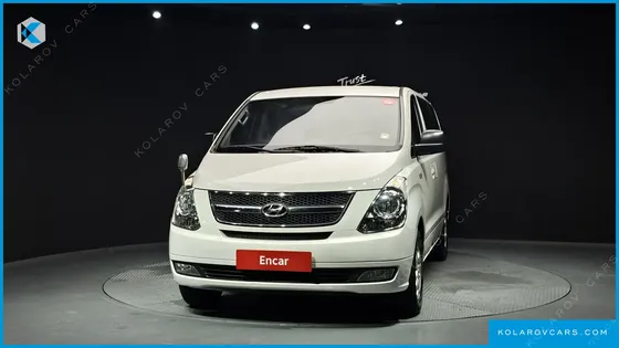 HYUNDAI STAREX 12-SEATER WAGON