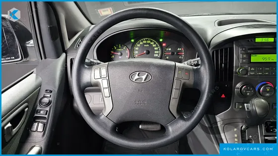 HYUNDAI STAREX 12-SEATER WAGON