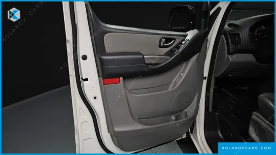 HYUNDAI STAREX 12-SEATER WAGON