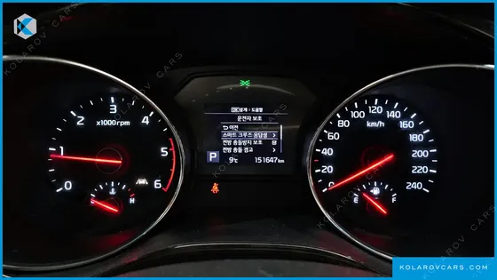 KIA CARNIVAL 9-SEATER PRSTIGE