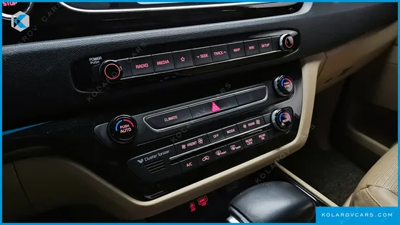 KIA CARNIVAL 9-SEATER PRSTIGE