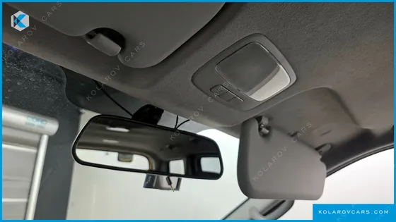 HYUNDAI STAREX GUARD CAR OF CHILDREN