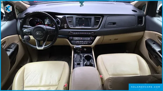 KIA CARNIVAL 11-SEATER PRESTIGE