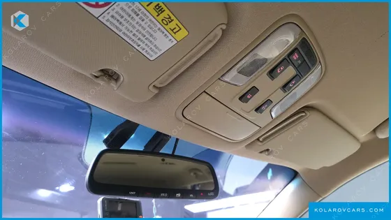 KIA CARNIVAL 11-SEATER PRESTIGE