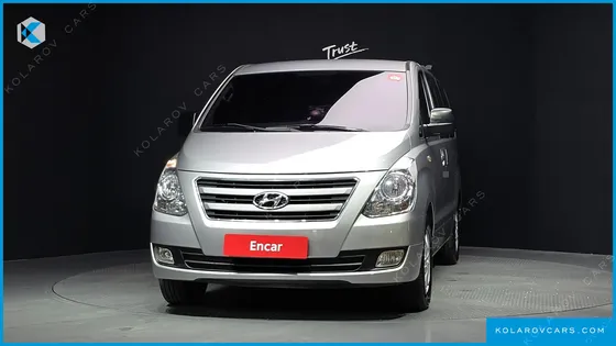 HYUNDAI STAREX 12-SEATER WAGON