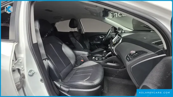 HYUNDAI TUCSON DIESEL(E-VGT) 2WD