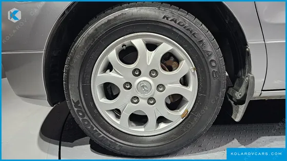 HYUNDAI STAREX 12-SEATER WAGON