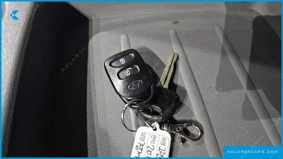 HYUNDAI STAREX 12-SEATER WAGON