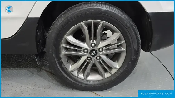 HYUNDAI TUCSON DIESEL(E-VGT) 2WD