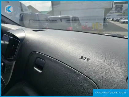 HYUNDAI STAREX 12-SEATER WAGON