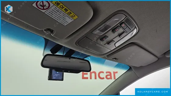 KIA CARNIVAL 9-SEATER LUXURY